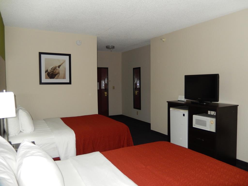 Quality Inn & Suites Anderson I-69 Dış mekan fotoğraf