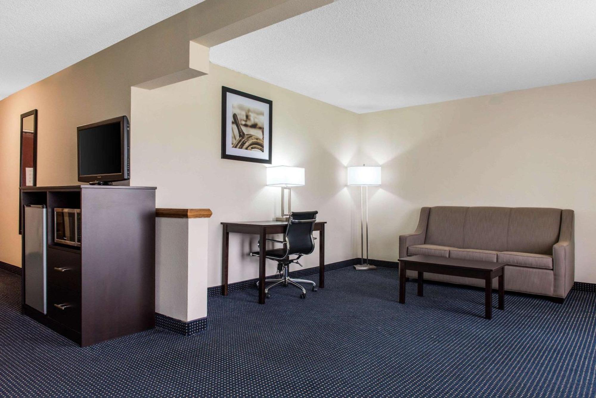 Quality Inn & Suites Anderson I-69 Dış mekan fotoğraf