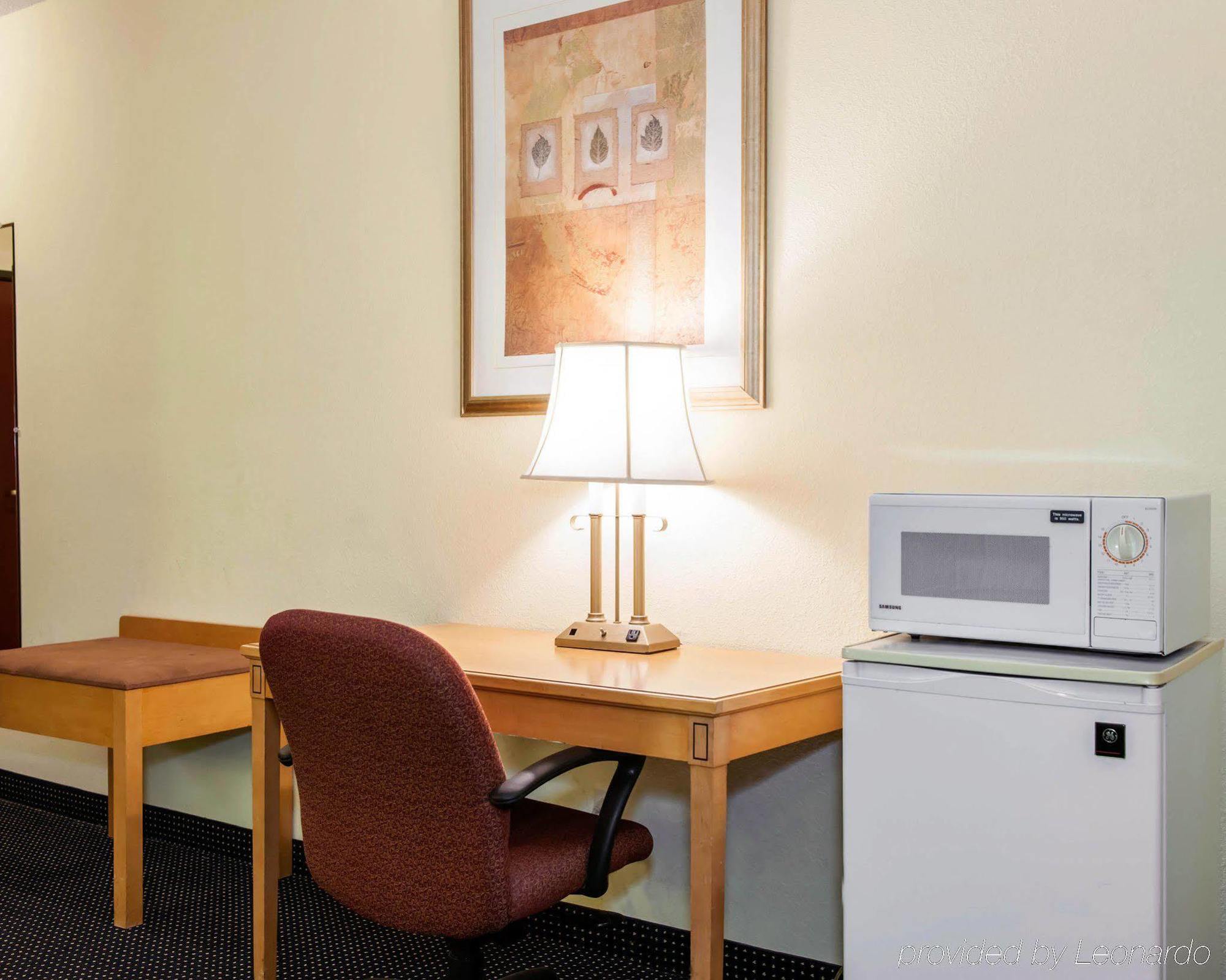 Quality Inn & Suites Anderson I-69 Dış mekan fotoğraf