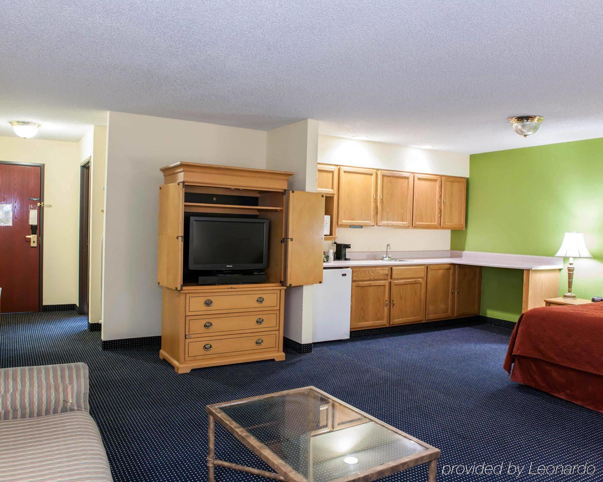 Quality Inn & Suites Anderson I-69 Dış mekan fotoğraf